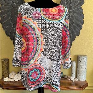 Onque Casuals Multicolor Patterned Top